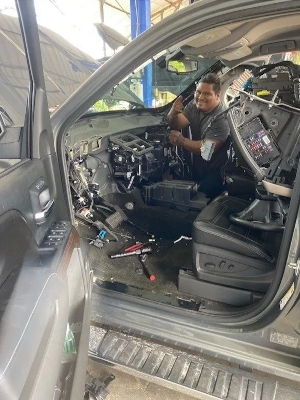 Vehicle AC Repair in Tampa, Florida